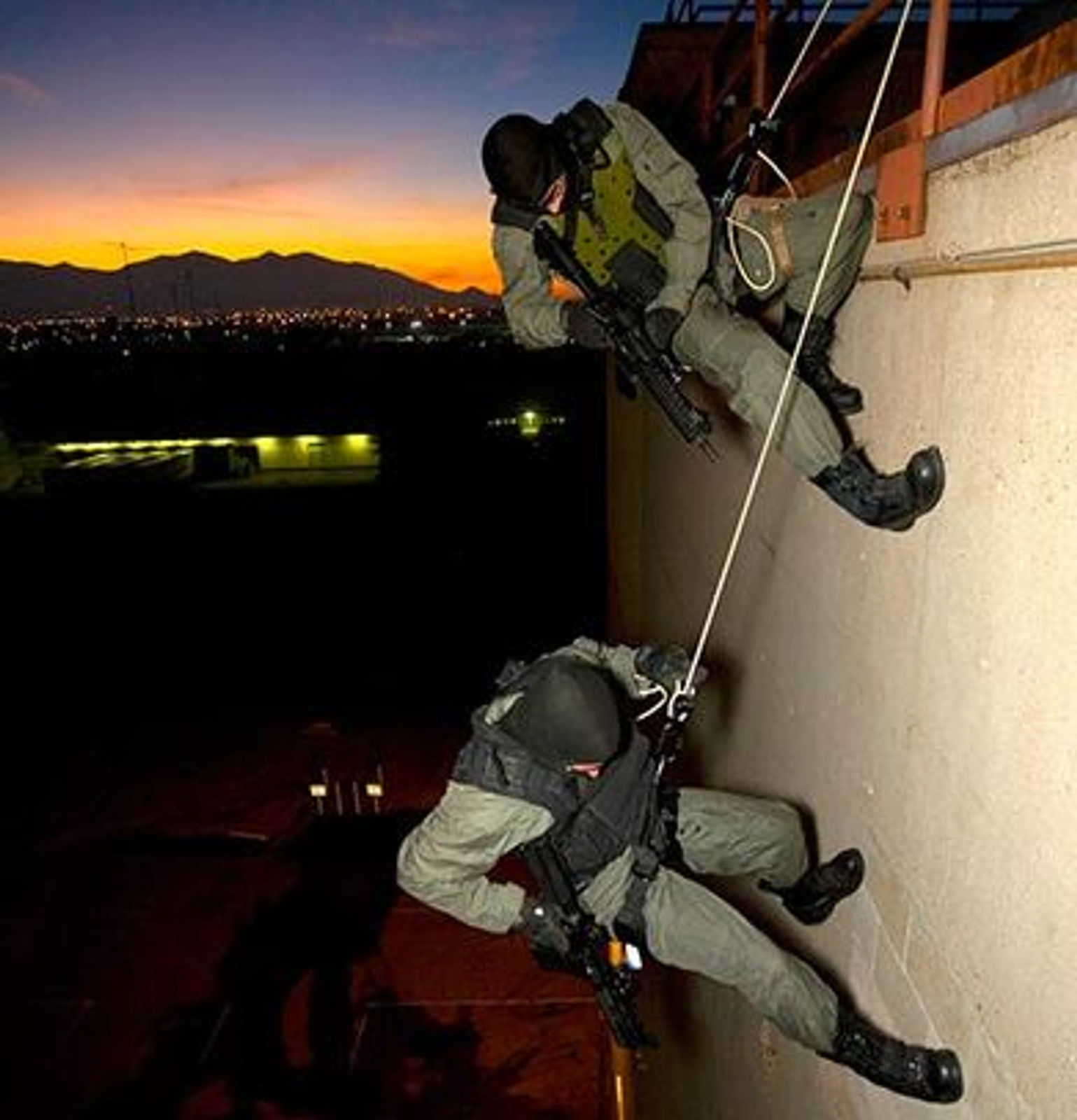 Military Roping Equipment